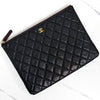 CHANEL Caviar Gold-Plated New Medium Clutch Bag Black 159649320 [P]