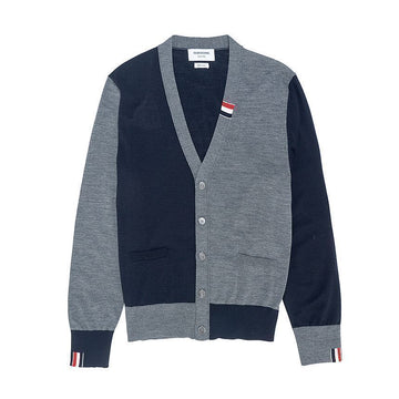 THOM BROWNE Feine Merinowolle V-Ausschnitt Cardigan 67048973 [P]