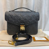 LOUIS VUITTON Porte-Monnaie Métis Handtasche 159659319 [P]
