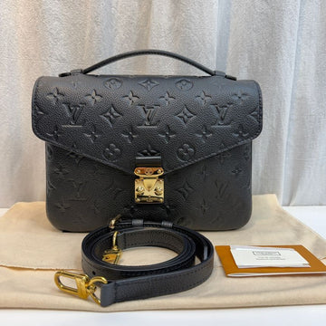 Louis Vuitton Pochette Métis Tote and Shoulder Bag 159659319 [P]