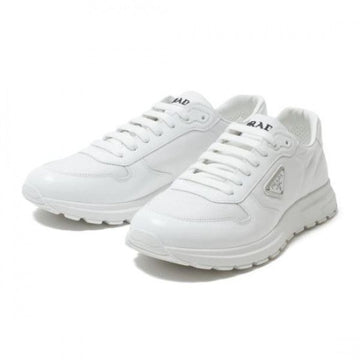 Prada Sneakers in Recycled Nylon and Brushed Leather 156730382 [P]