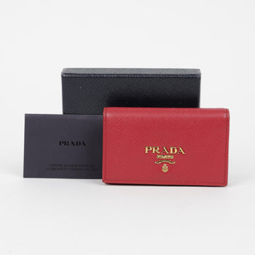 PRADA メタルロゴ サフィアーノ レザー カードホルダー ファイアリー レッド 159472479 [P]