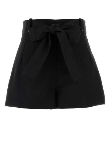 Moncler Gabardine Shorts 2B00019 54A36 999 142645947 [P]