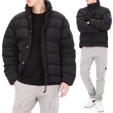 CP COMPANY Versteckte Kapuze Daunenjacke mit Linse 21CMOW012A 999 159760834 [P]
