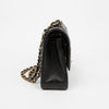 CHANEL Klassische Medium Caviar Flap Bag Schwarz mit Goldbeschlägen 159579914 [P]