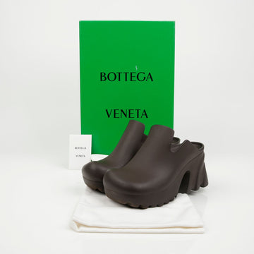 BOTTEGA VENETA Gummi-Flash-Pumps Fondente 159410978 [P]