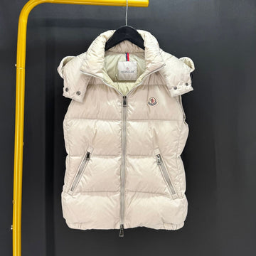 MONCLER Damen Weste mit Daunen von 159778022 [P]