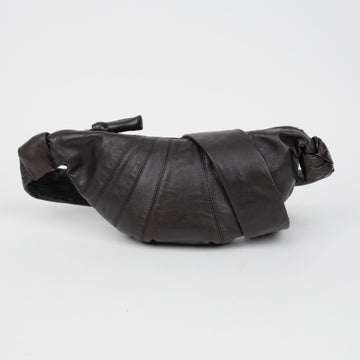 LEMAIRE Kreuztasche aus Leder in Dunkelschokolade 158777843 [P]