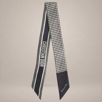 Dior 30 Montaigne Scarf 127237525 [P]