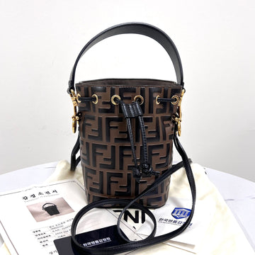 FENDI Mini Bucket Bag Kreuzkörper (8BS010) 159929039 [P]