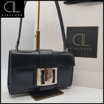 Salvatore Ferragamo Flap Shoulder Mini Bag 160071256 [P]