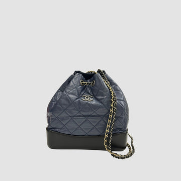 CHANEL ガブリエル バックパック スモール ネイビー 25番代 160081803 [P]