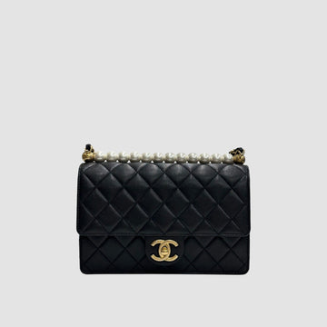 CHANEL カスタムパールトップハンドルフラップバッグブラック AS0585 27番 160108415 [P]