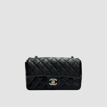 CHANEL Klassische neue Mini-Lammleder schwarze Silber A69900 31er Serie 160108431 [P]