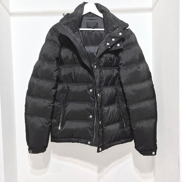 PRADA Hooded Daunenjacke aus Re-Nylon (SGH070) L643439 160110621 [P]
