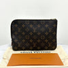 LOUIS VUITTON Monogram Étuivoyage Clutch PM 160157597 [P]