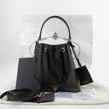 PRADA サフィアーノレザー バケツバッグ 1BE032 160161392 [P]