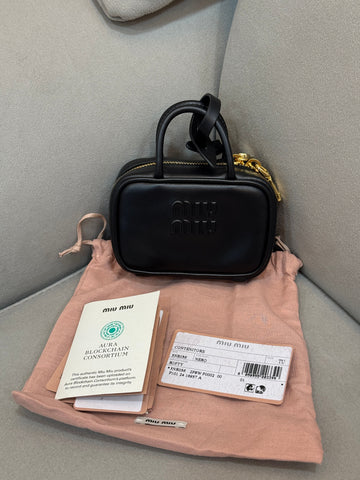 MIU MIU Neue Leder-Mikrotasche 160215142 [P]
