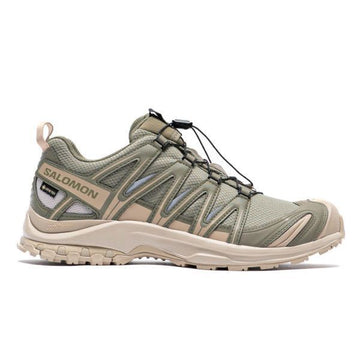 SALOMON XA PRO 3D GTX (TIEF LICHEN GRÜN/WEISS PFEFFER/SILBER NEBEL) (L47587400) 131363105 [P]