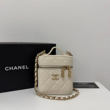 CHANEL ベニティミニショルダーバッグ 31番台 160309472 [P]