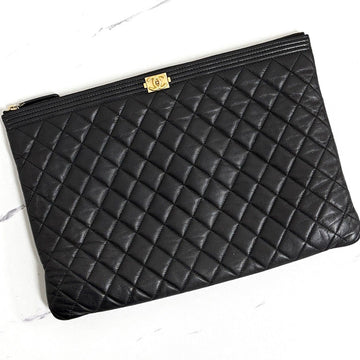 CHANEL キャビア ボーイ クラッチバッグ ゴールド ブラック 160323963 [P]