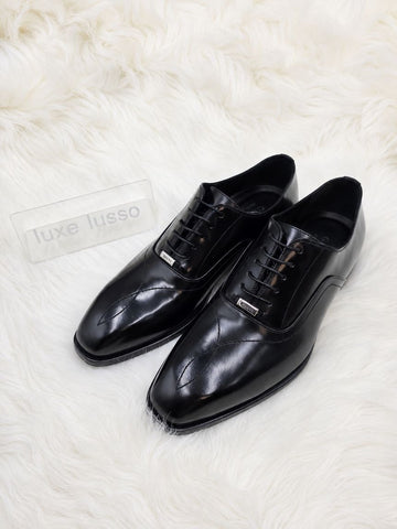 GUCCI Herren Schnürschuhe mit metallischem Logo schwarz 851393 160401827 [P]