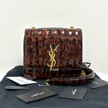 Saint Laurent Patent Vicky Chain Shoulder Bag & Crossbody (538439) 160403770 [P]