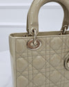 DIOR Lady Small Pendant M0531OWCB 160406336 [P]