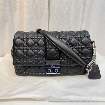 DIOR Lammleder Cannage New Lock Ketten Schultertasche M9803PSSQ 160413550 [P]