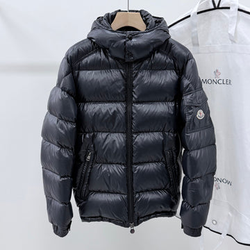 MONCLER Glänzende Kurzjacke Maya Schwarz 3 160431981 [P]