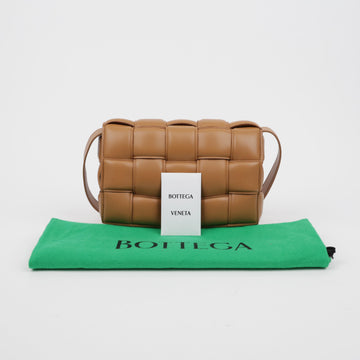 BOTTEGA VENETA Gepolstertes Kasetten-Schulter-Crossbody-Bag Clay mit goldener Hardware 160307719 [P]