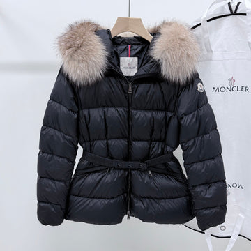 Moncler Women's Short Puffer with Fox Fur Black 160433943 [P]