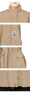 MONCLER Damen NADES Logo-Patch Parka Jacke (Hellbeige) 1A00101 598E6 22G 131427487 [P]