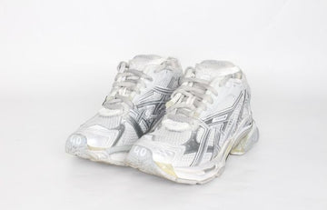 Balenciaga New Runner Sneakers Silver 40 (260) 160618339 [P]