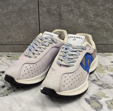 CHANEL CCロゴスエードスニーカー 36.5(235) 160663363 [P]
