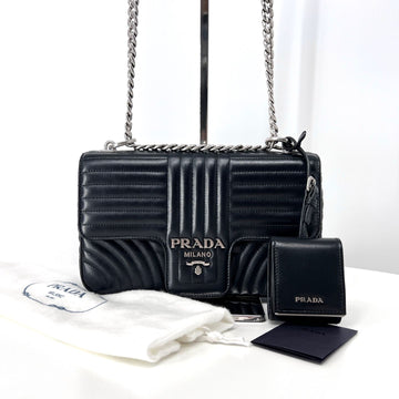 PRADA ダイアグラム チェーン フラップ ショルダーバッグ ブラック 160666543 [P]