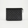 Louis Vuitton Pochette Voyage MM Monogram Eclipse Clutch 160364832 [P]