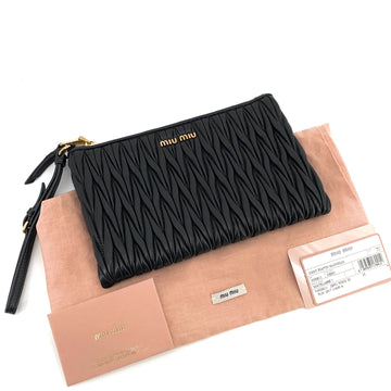 Miu Miu Matelasse Strap Clutch Pouch 5NH811 160684976 [P]