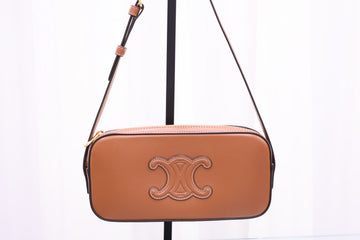 CELINE Mini Kamera Schultertasche 10j583dr8.04lu 160688964 [P]