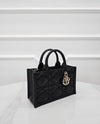 Dior Book Tote Mini Leather Black S5573OWHP 160696536 [P]