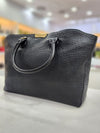 BURBERRY GRAINED DUESBERRY Schultertasche mit goldfarbener Hardware 3928330 160747150 [P]
