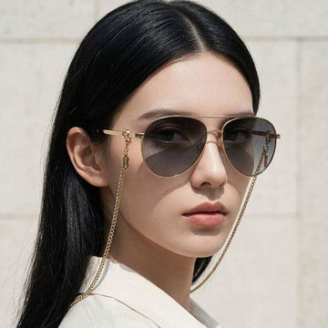 GUCCI Sonnenbrille GG1088S 001 Oversized mit Kettenhalsband 72943438 [P]