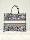 DIOR Tote Bag Large Blue Embroidery (M1286) Zustand B+ 160756026 [P]