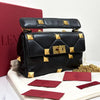 VALENTINO Romantische Ketten-Schultertasche Schwarz 160794703 [P]