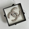 CHANEL CC Big Logo Strass Gold Brooch (AB3751) 160794858 [P]