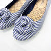 CHANEL Streifen Kamelien Flachschuhe 36 230 5VCHS46140 129339736 [P]