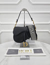 DIOR Saddle Bag Medium Schwarz M0466CBAA mit Gurt 160968983 [P]
