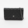 CHANEL Klassische WOC-Kettenbörse mit Kaviar und Silberverarbeitung 159123287 [P]