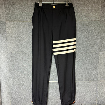 THOM BROWNE トラックパンツ 161143849 [P]