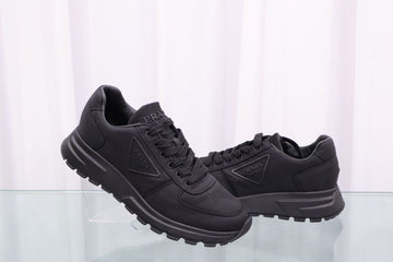PRADA Dreieck Logo Sneakers 4E3576 Größe 5 162105188 [P]